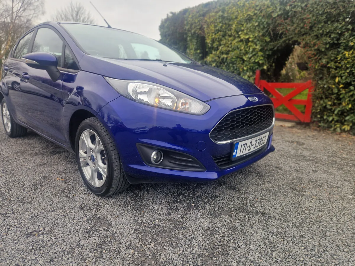Ford Fiesta 1.25 ZETEC 2017 - Image 1