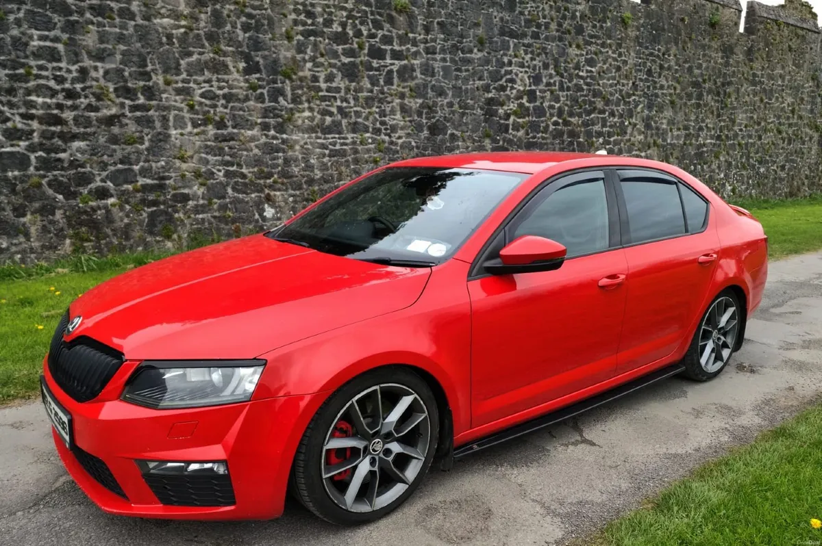 Skoda Octavia VRS - Image 1