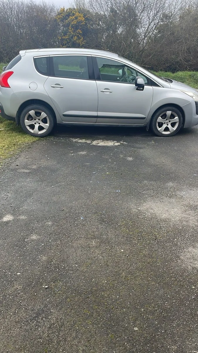 Peugeot 3008 - Image 1