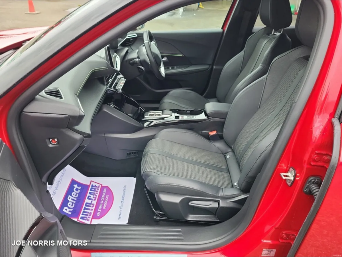 Peugeot 2008 GT 136BHP 50 KWH AUTO - Image 4