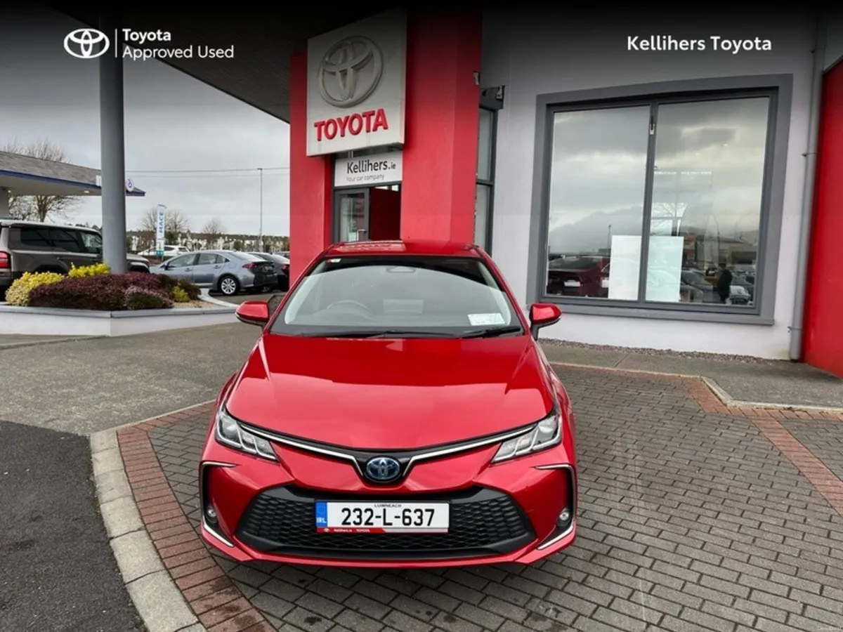 Toyota Corolla LUNA SPORT SALOON - Image 5