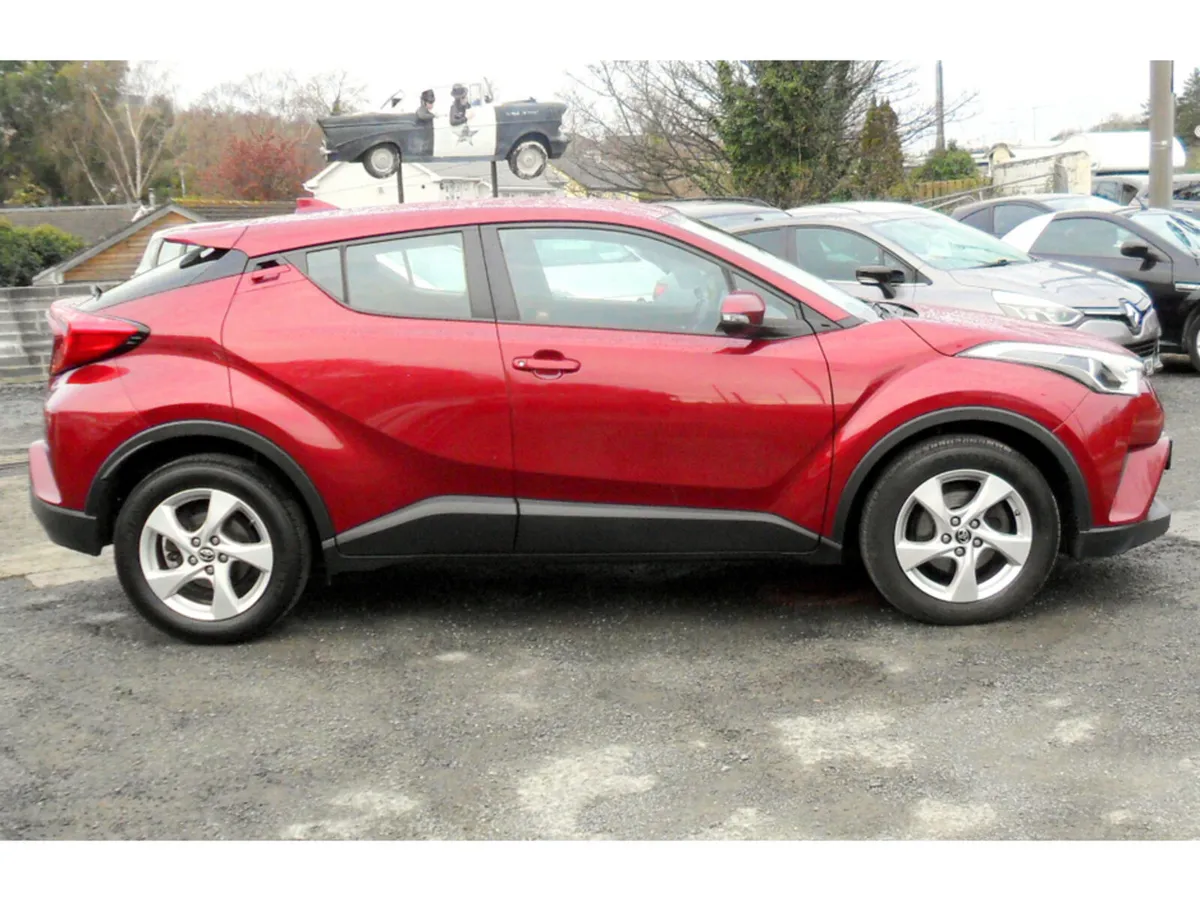 Toyota C-HR 1.2T LUNA 5DR......NCT 04/26......TAXE - Image 4