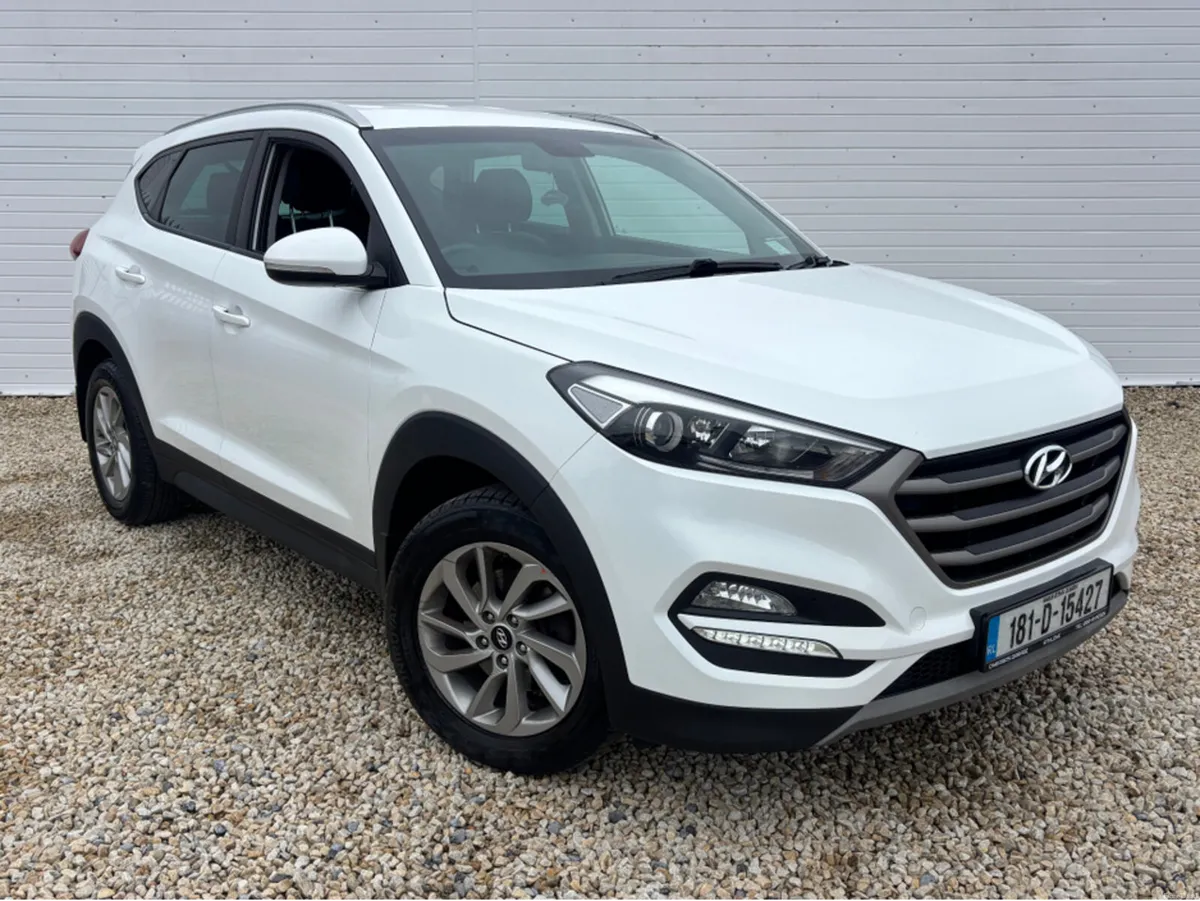 Hyundai Tucson IX35 EXECUTIVE 1.7 5DR - Image 1