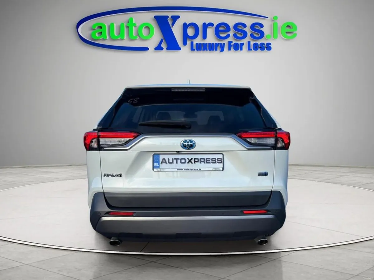 Toyota RAV4 HYBRID G 4WD Automatic - Image 4