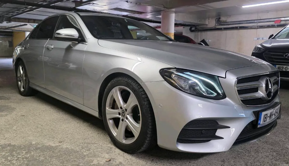 Mercedes E220d AMG line - Image 3