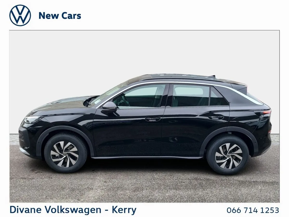 Volkswagen T-Roc LIFE MHEV 1.5 116BHP - Image 4