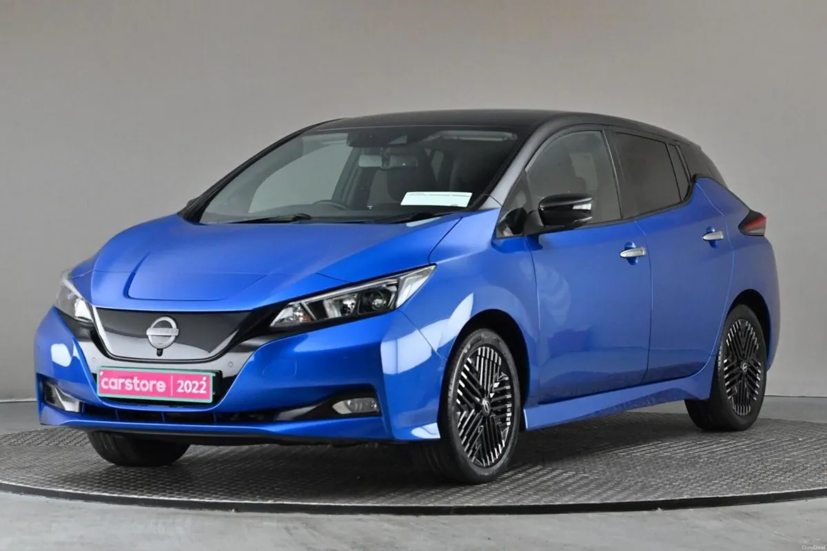 Nissan Leaf EV N-CONNECTA 40KW 150BHP BI-TONE ROOF - Image 3