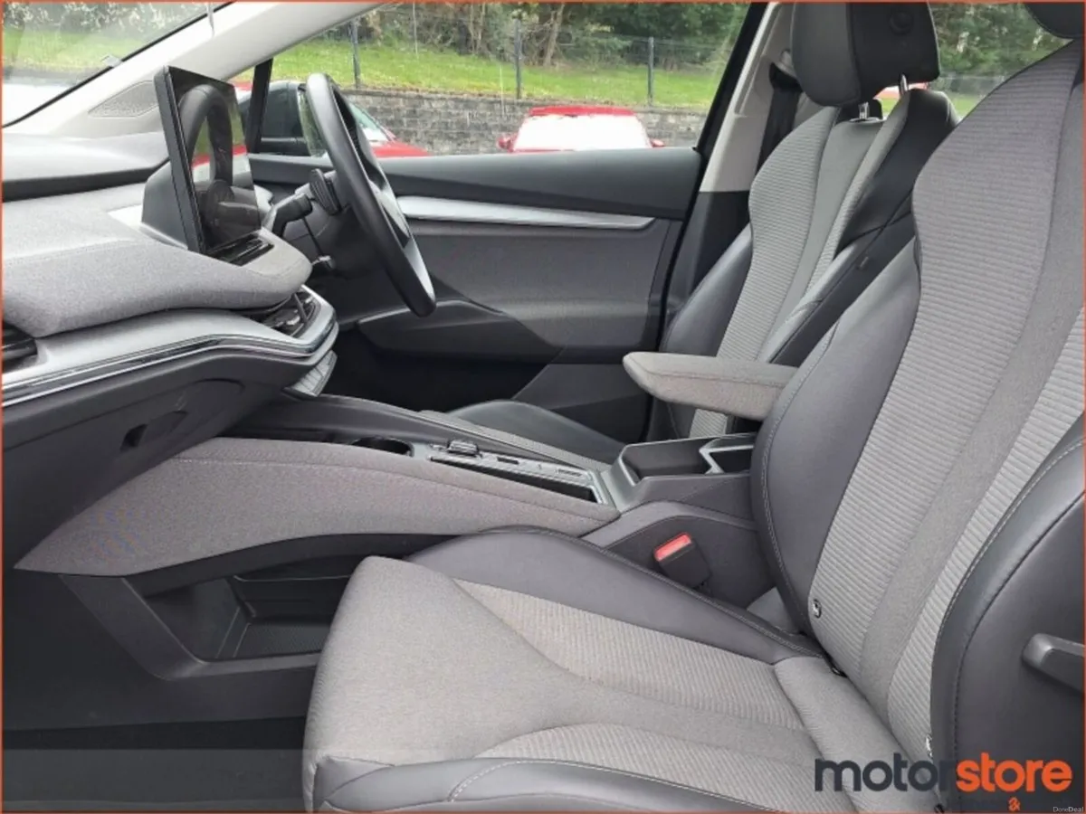 Skoda Enyaq iV 80 RWD - Image 3