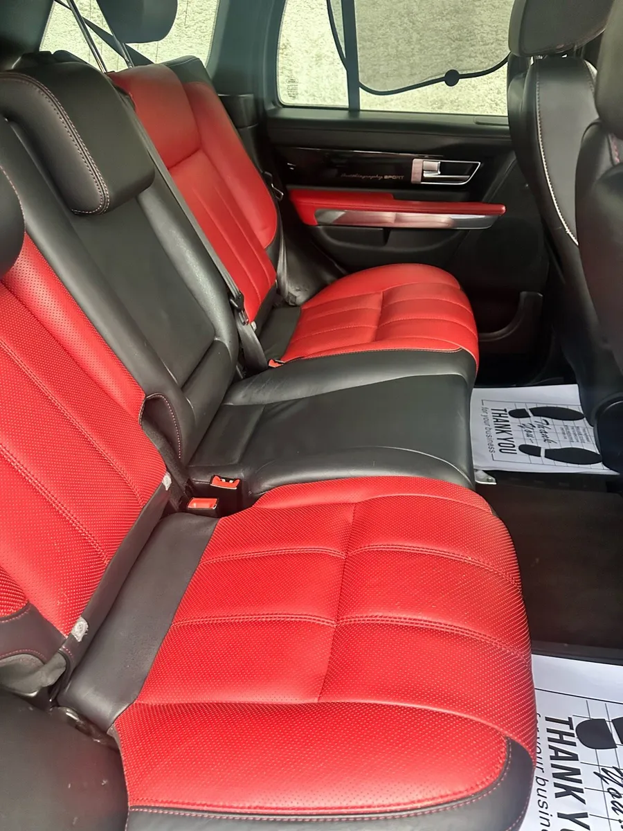 Range Rover - Image 5