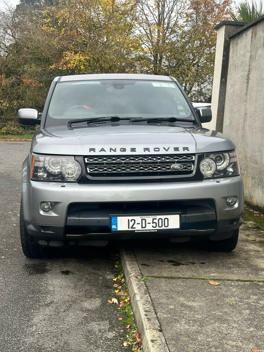 Range Rover - Image 1