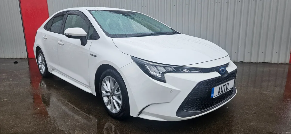 toyota corolla hybrid/petrol new model saloon auto - Image 2