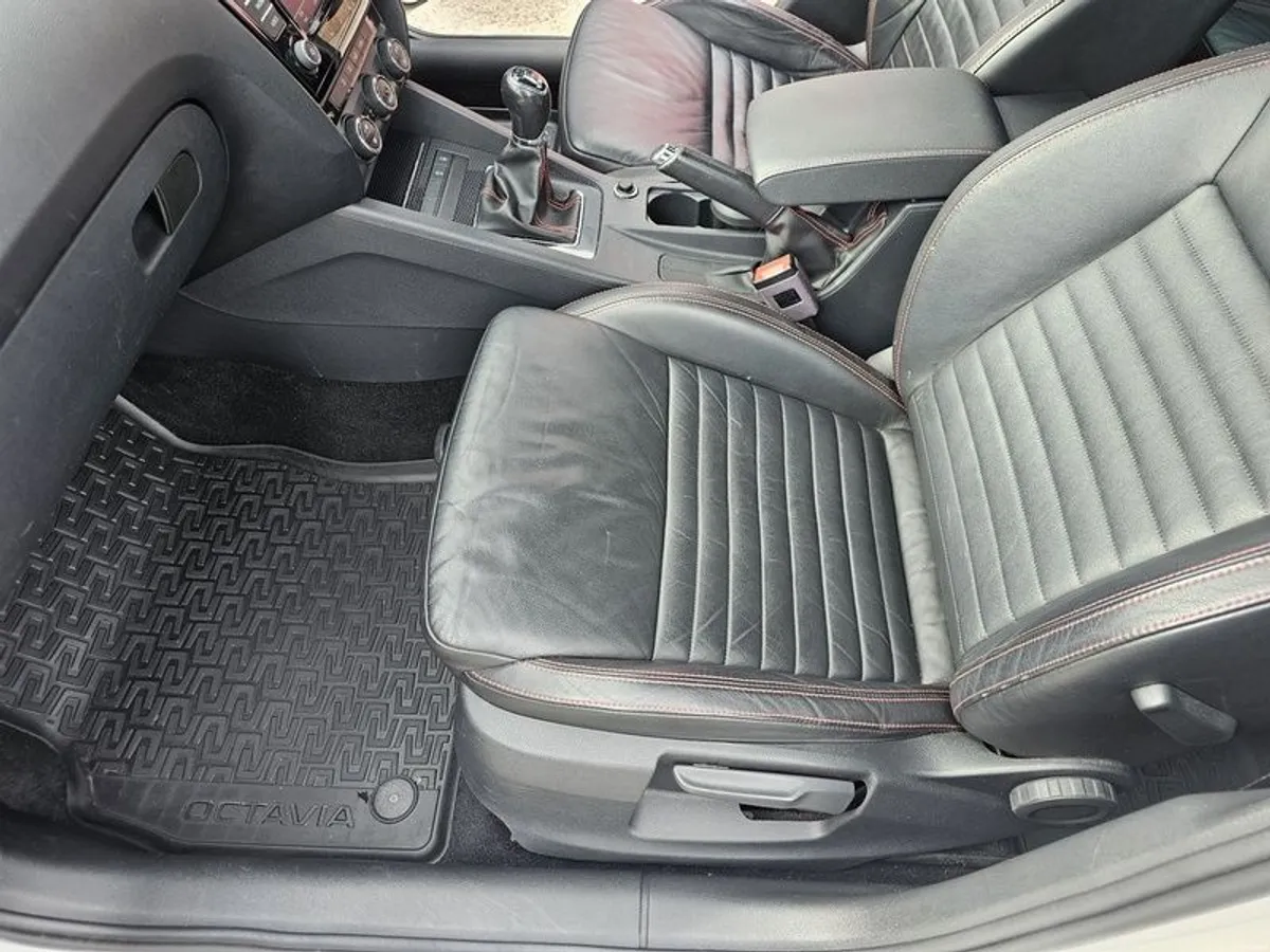 2017 Skoda Octavia VRS 2.0 Diesel - Image 4