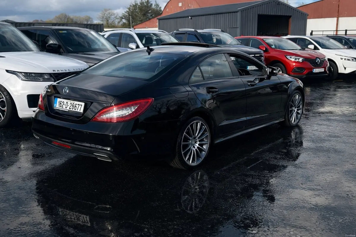 162 Mercedes CLS220CDI AMG PREMIUM NIGHT ED - Image 3