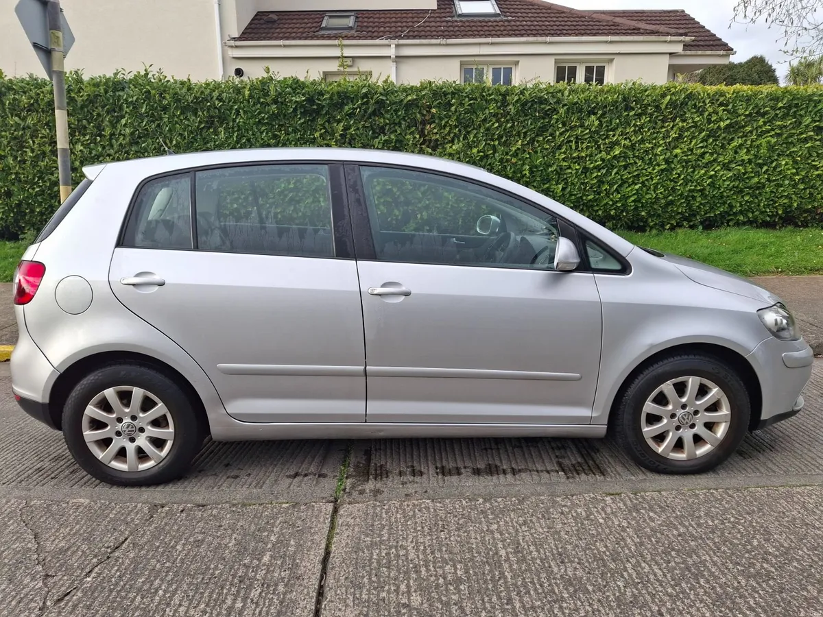 Volkswagen Golf Plus 2007 Petrol 1.6 Automatic - Image 4