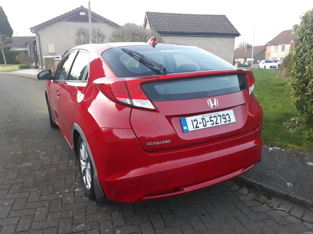 12 HONDA CIVIC 1.4i VTEC €5400 - Image 1