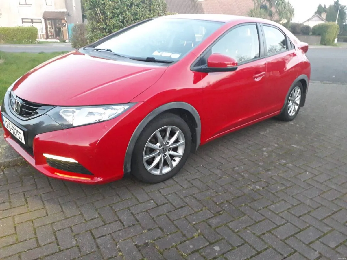 12 HONDA CIVIC 1.4i VTEC €5400 - Image 4