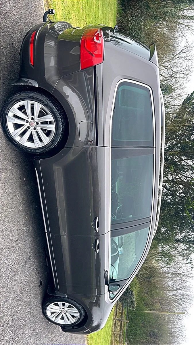 Seat Alhambra - Image 1