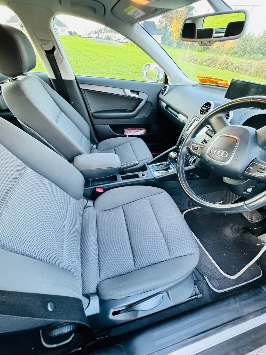 Audi A3 2011 - Image 2