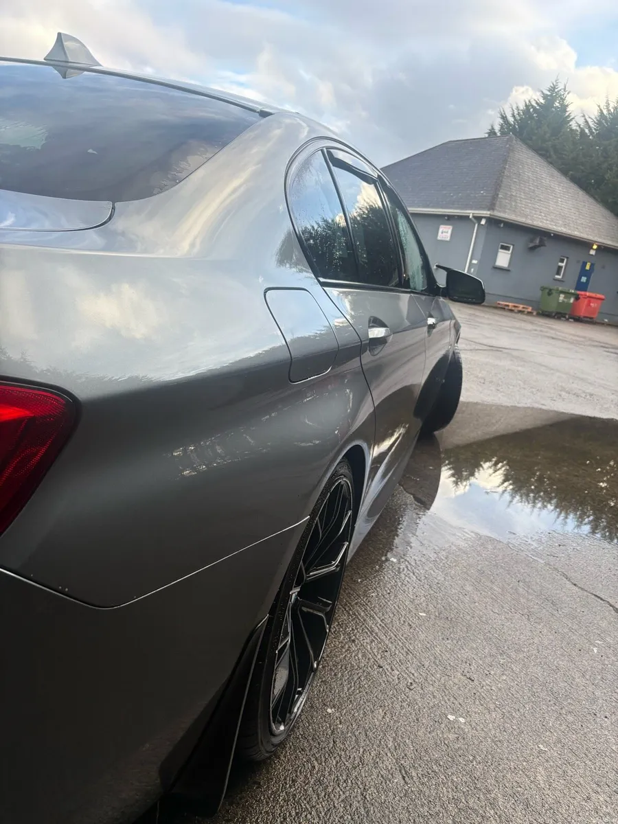 BMW 5 SERIES MSPORT - Image 3
