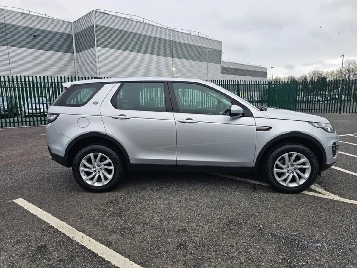 Land Rover Discovery Sport 2.0 DIESEL, AUTOMATIC, - Image 5