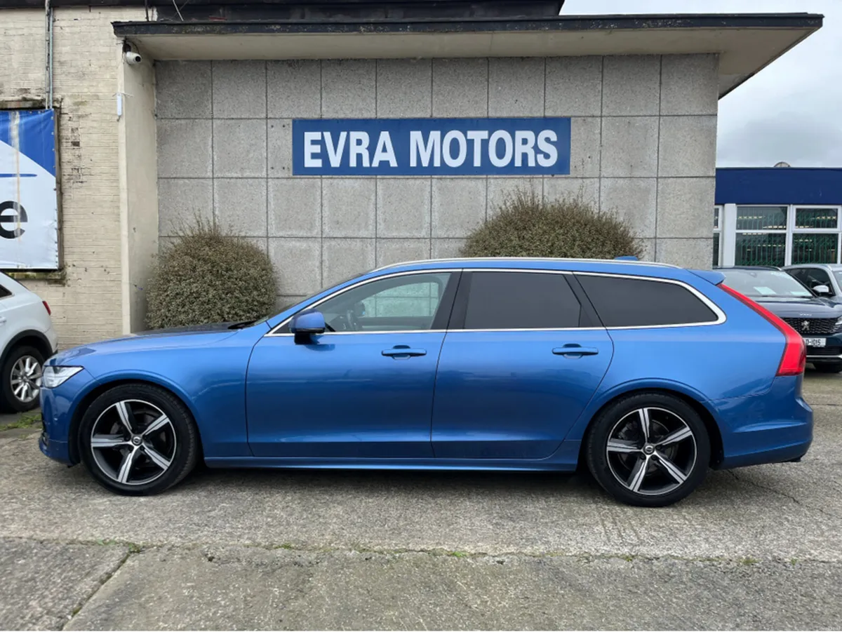 Volvo V90 R-DESIGN D4 AUTOMATIC 2.0 DIESEL //HIGH - Image 6