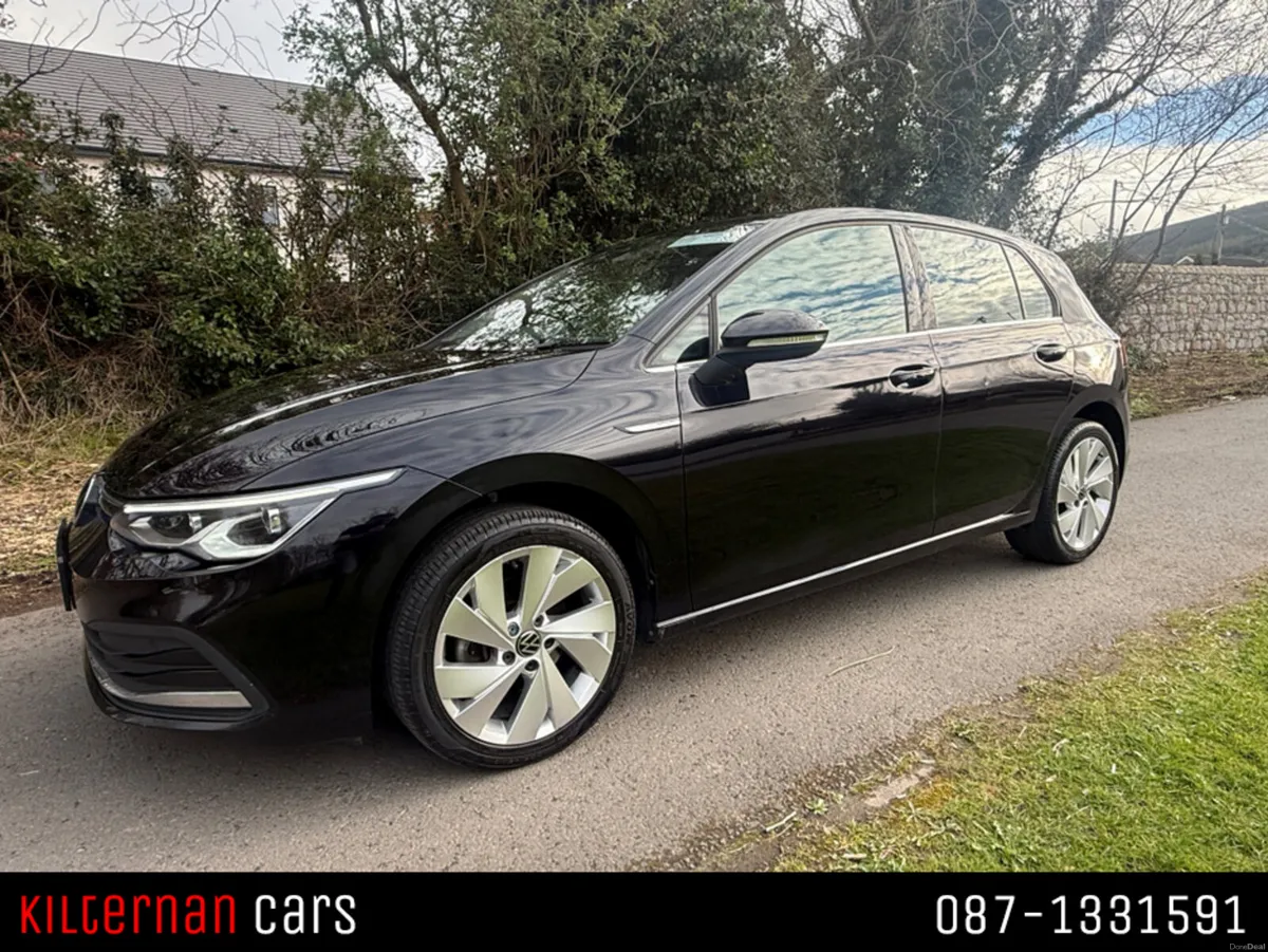 Volkswagen Golf 2.0 TDI STYLE 5DR - Image 4