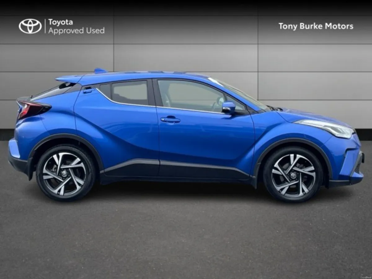 Toyota C-HR Hybrid - Sport Edition - 1.8 Automatic - Image 3