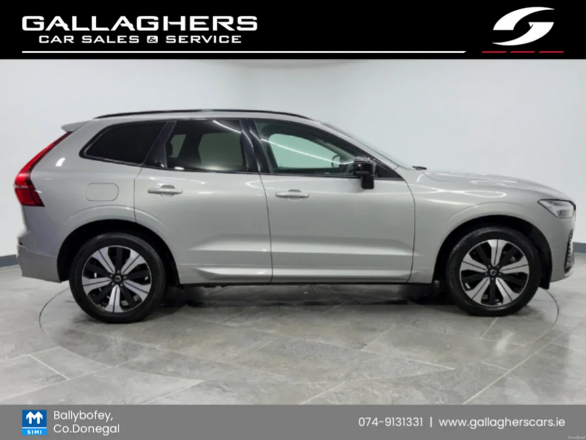 Volvo XC60 (231) T6 PHEV PLUS DARK AWD AUTOMATIC H - Image 3
