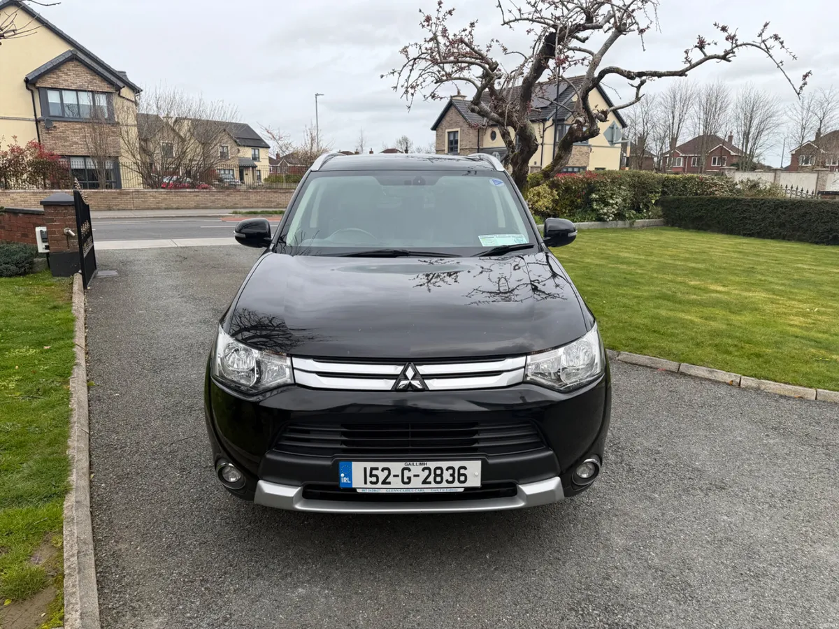 Mitsubishi Outlander 7 seater 2015 - Image 3