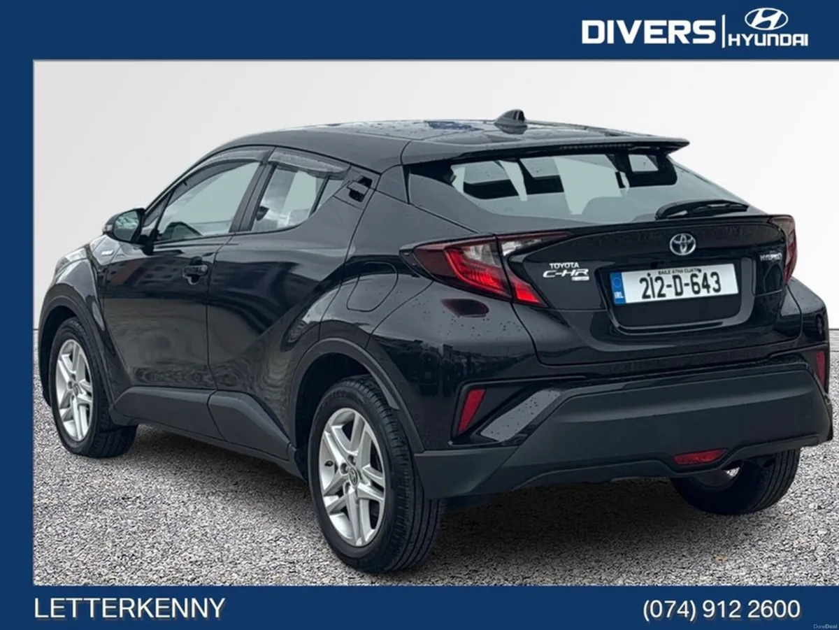 Toyota C-HR 1.8 Hybrid Luna Automatic - Image 2