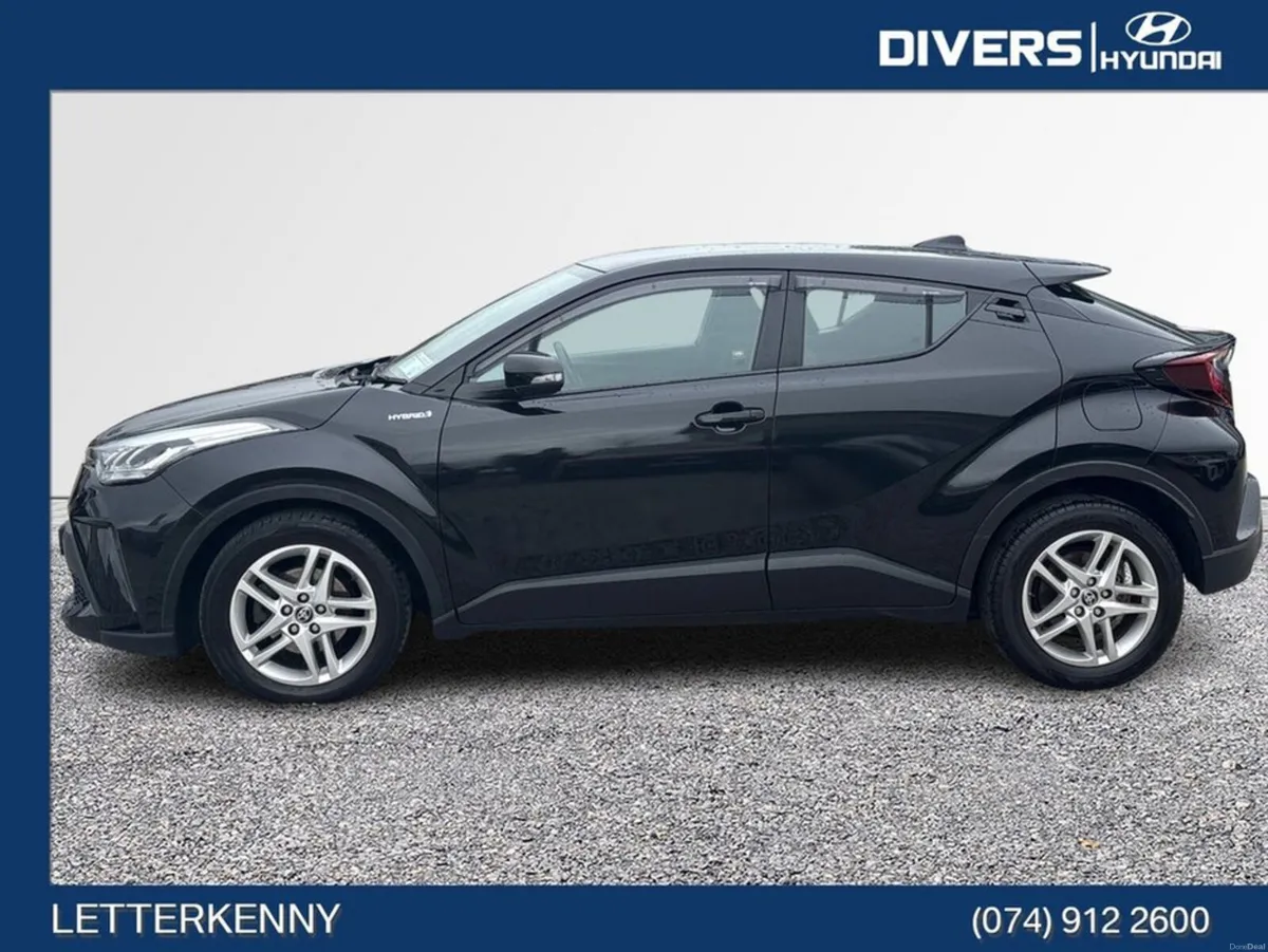 Toyota C-HR 1.8 Petrol Hybrid Luna Automatic - Image 5