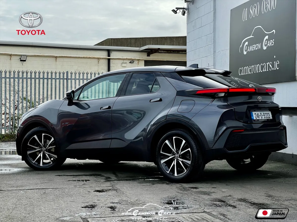 TOYOTA C-HR COSMIC HELIOS SPORT HYBRID POWER - Image 4