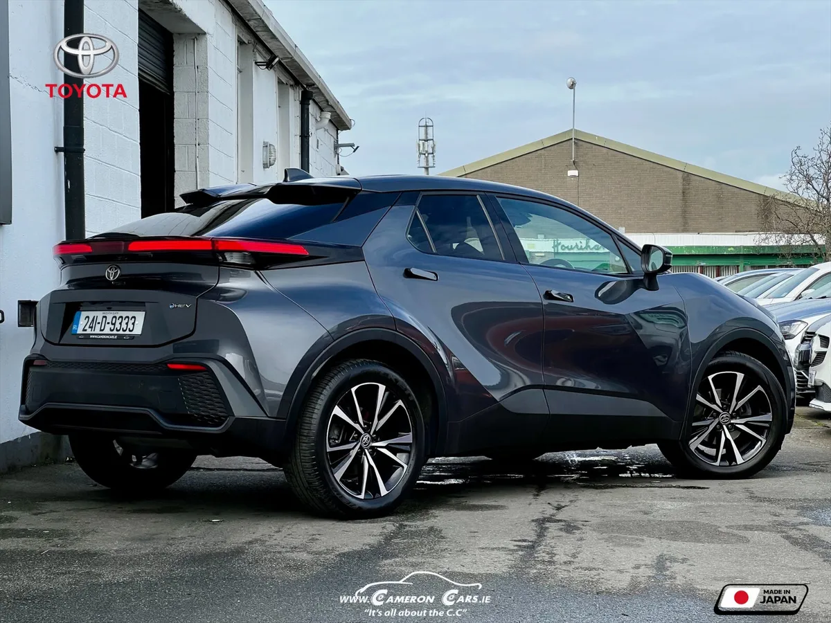 TOYOTA C-HR COSMIC HELIOS SPORT HYBRID POWER - Image 2