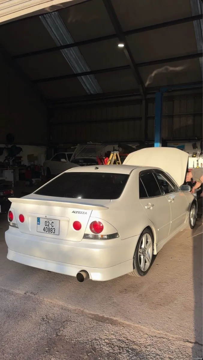 Toyota altezza as200z edition - Image 2