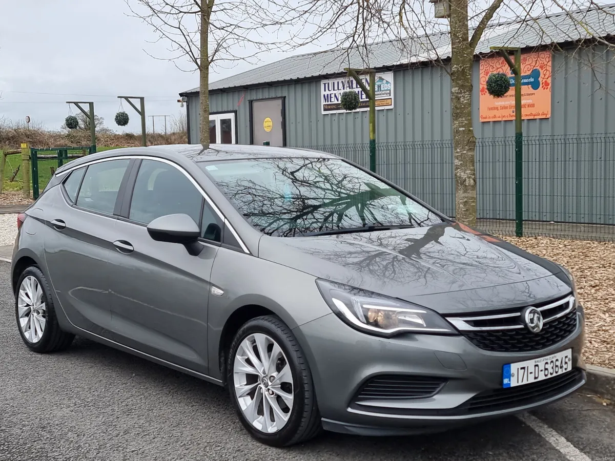 Opel Astra 2017 petrol ⛽️  1.0L €6990 - Image 1