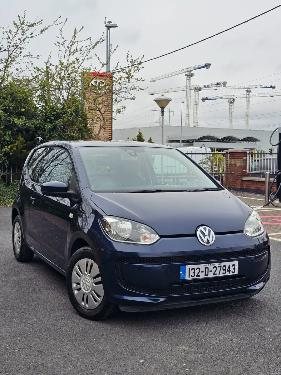 Volkwagen Up Automatic 2013 - Image 3