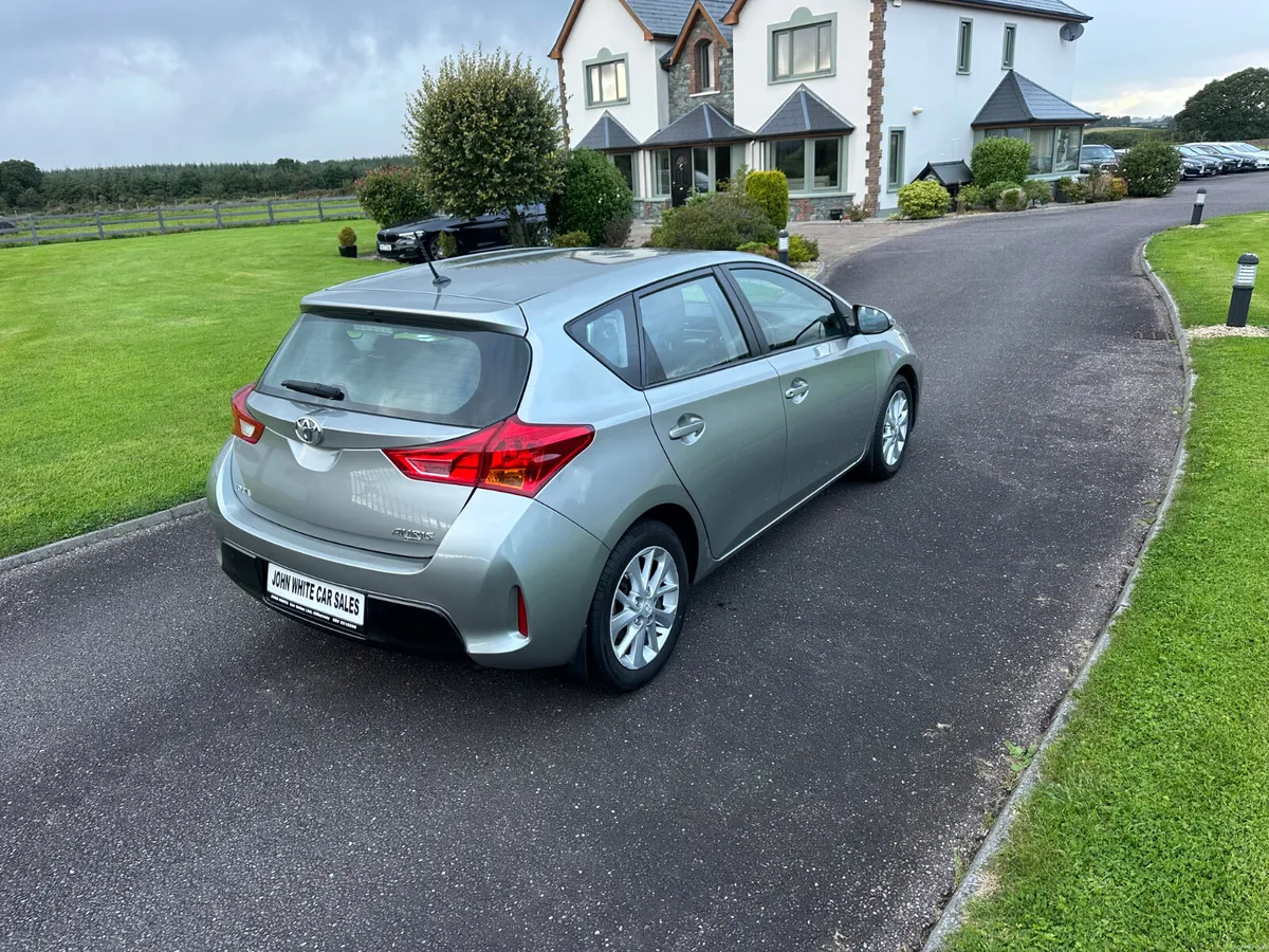 Toyota Auris 1.4 D4D - Image 5