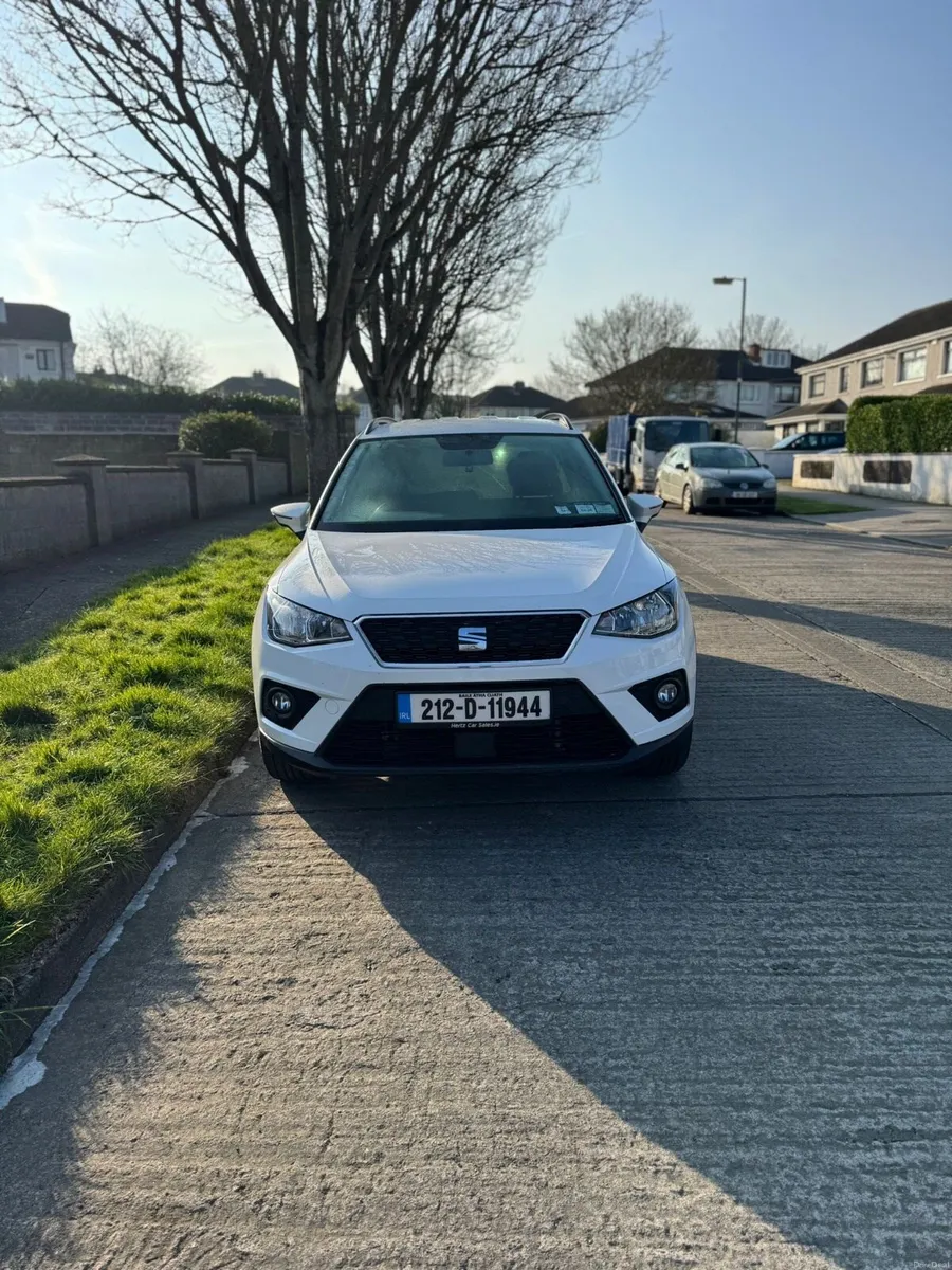 seat arona - Image 1