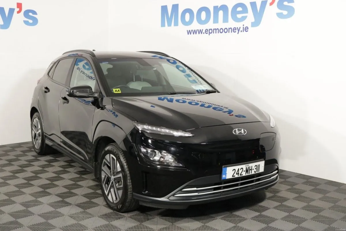 Hyundai KONA Kona EV Premium 64 kWh - Image 1
