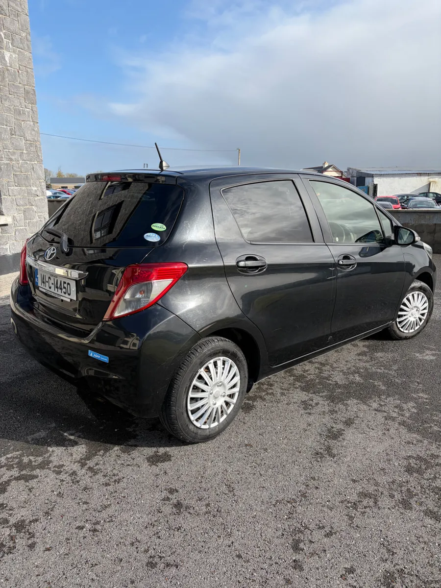 Toyota Vitz 2014 - Image 4