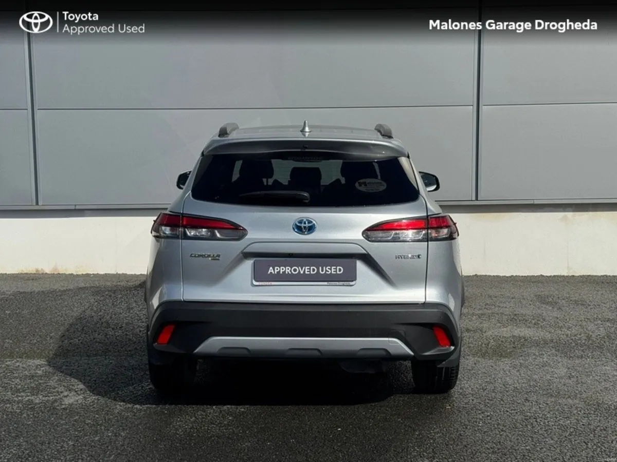 Toyota Corolla Cross 1.8 Hybrid Sol Call Now 041 9 - Image 4