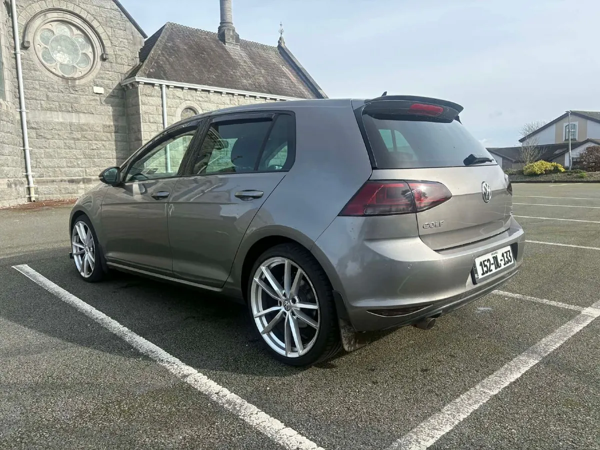 Volkswagen Golf 2015 - Image 2