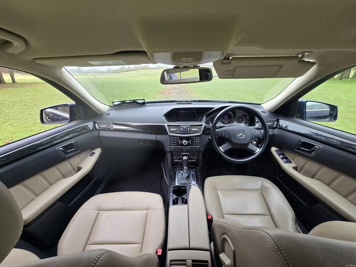 Automatic Mercedes E class diesel NCT 02/27 - Image 3