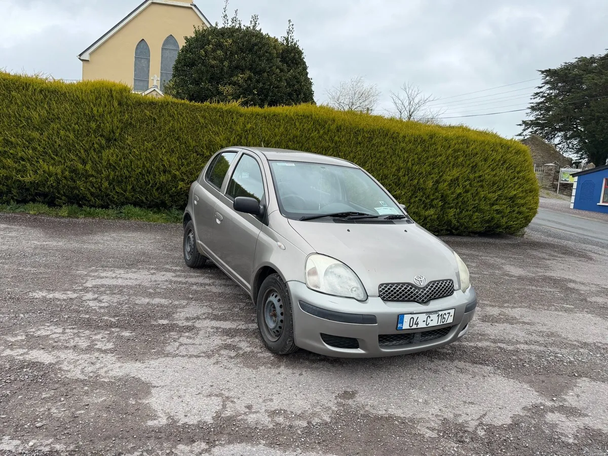 2004 Toyota Yaris AUTOMATIC - Image 1