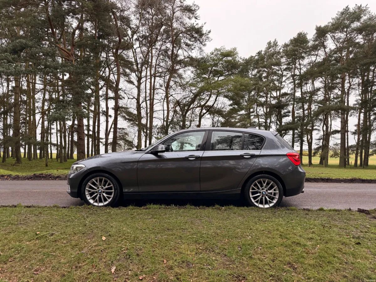 BMW 1-Series 2018 Diesel - Image 4