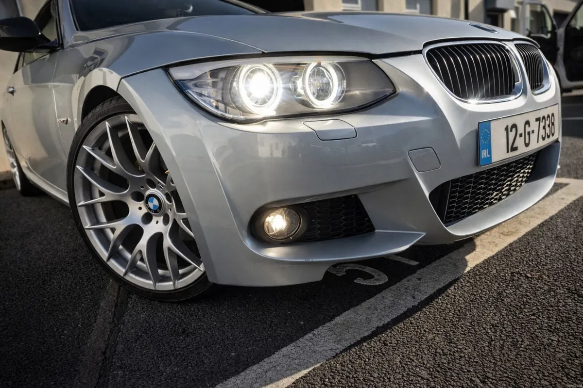 BMW 3-Series 2012 e92 - Image 2