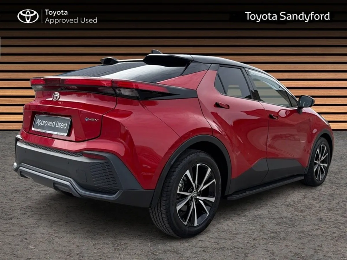 Toyota C-HR HYBRID SPORT + // PANORAMIC ROOF // SI - Image 3