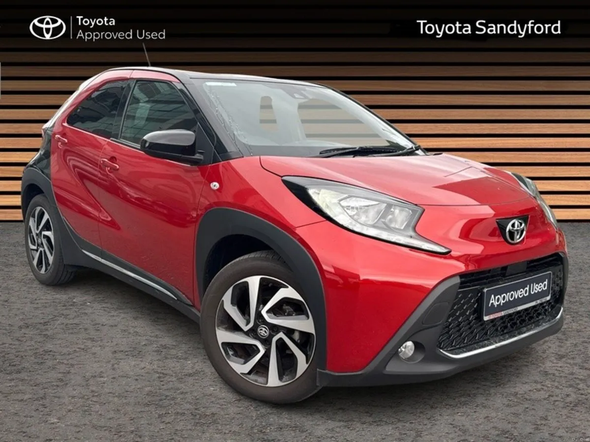 Toyota Aygo X DESIGN // REAR CAMERA WITH PARK ASSI - Image 2