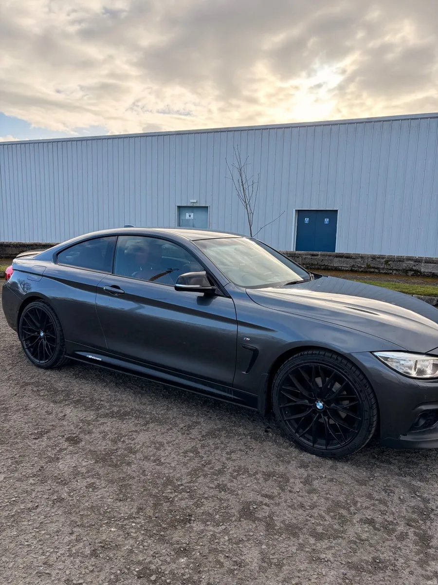 BMW 4-Series 2015 - Image 1