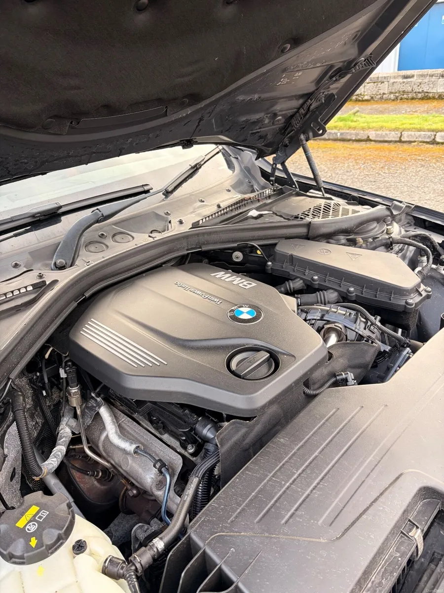 BMW 4-Series 2015 - Image 3